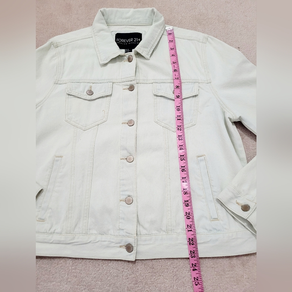 Forever 21+ Acid Wash Denim Jacket Women Plus Size 0X White 100% Cotton Trucker - Picture 8 of 12